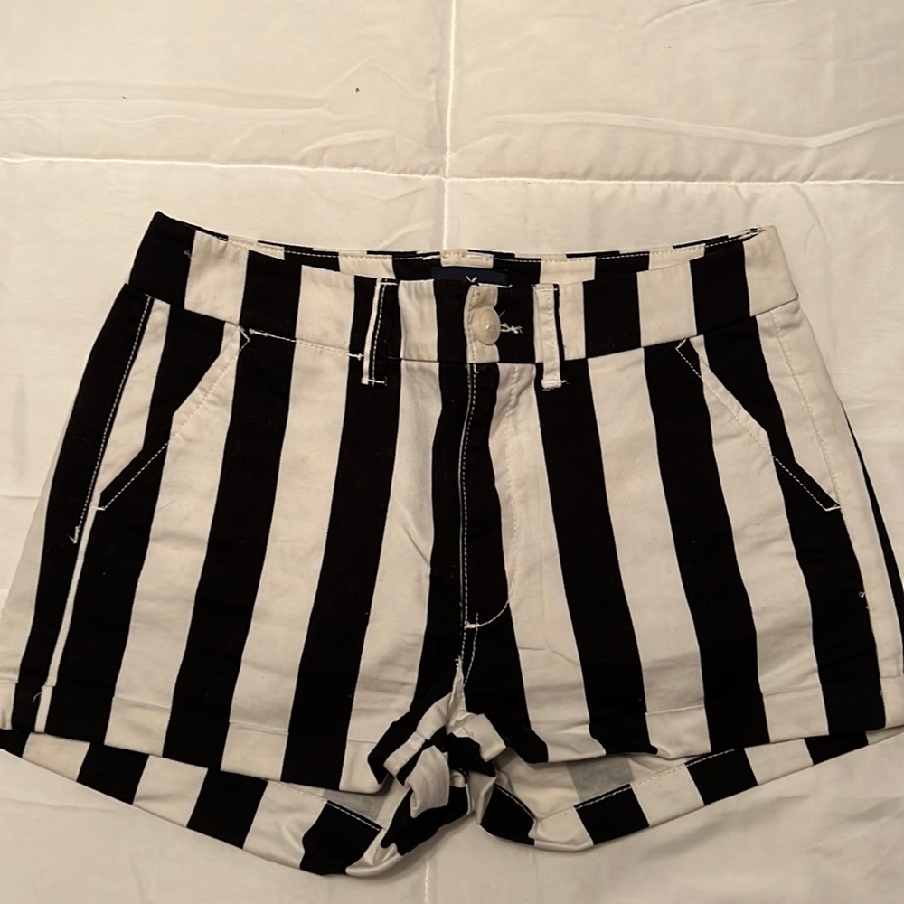 Like New Junior's American Eagle shorts